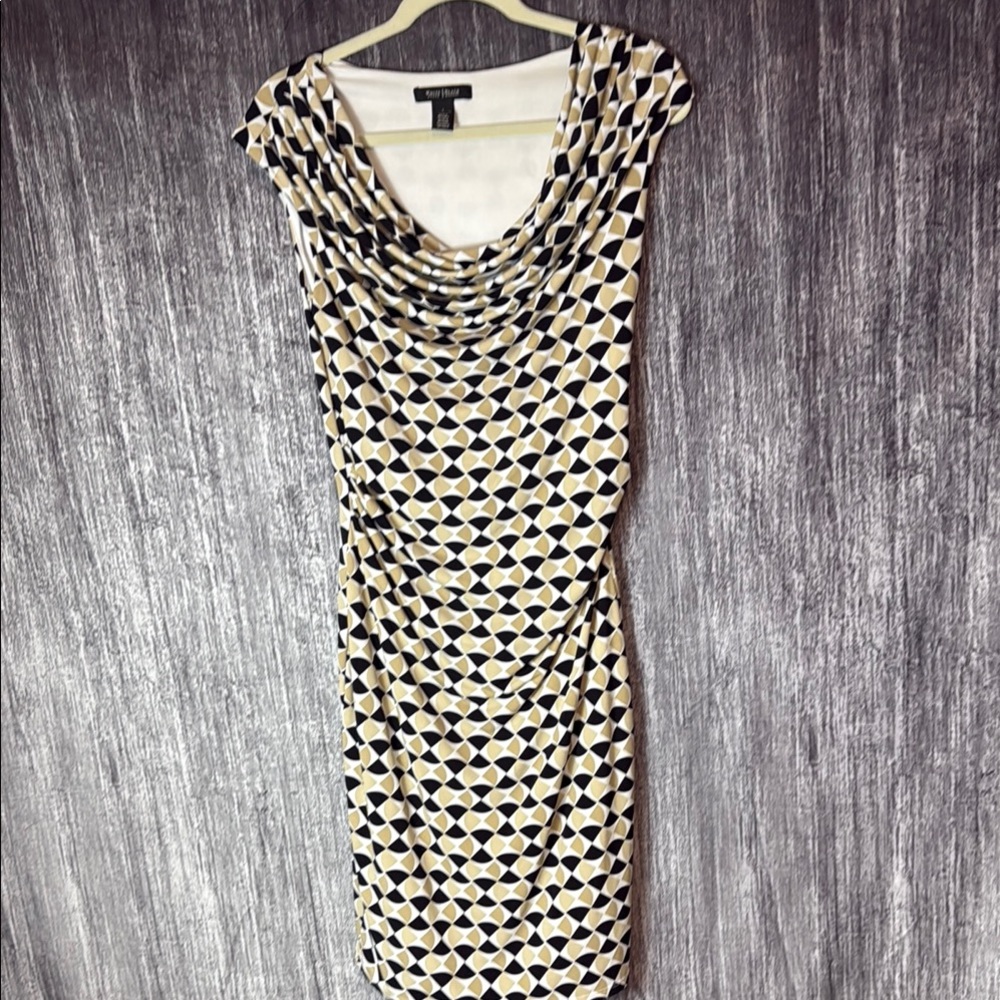 White House Black Market Black and White Sheath Dress